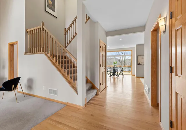 image of 1080 82nd St E, Inver Grove Heights, MN 55077 | MLS# 7122381