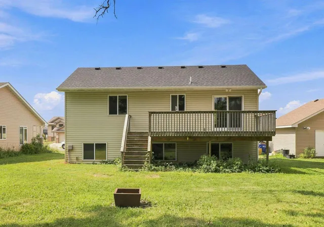 3rd image of 2528 42Nd Ave S, Saint Cloud, MN 56301 | MLS# 7122396