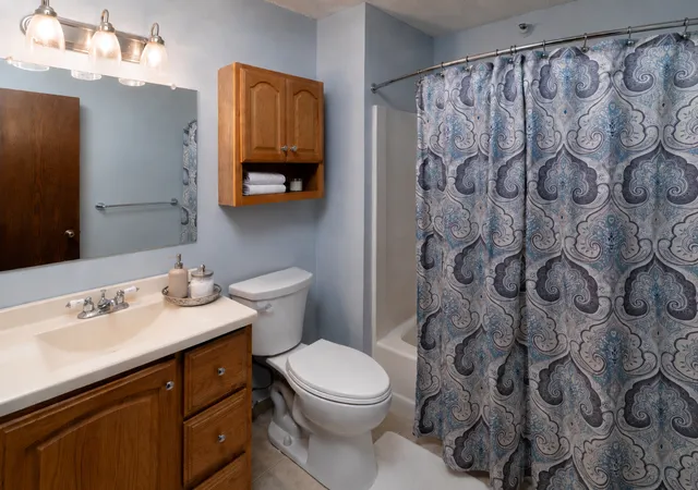 Photo 3 of Sale Pending at 5643 Green Cir Dr #207, Hopkins, MN 55343 | MLS# 7122415 | Listing updated on 2026-08-26