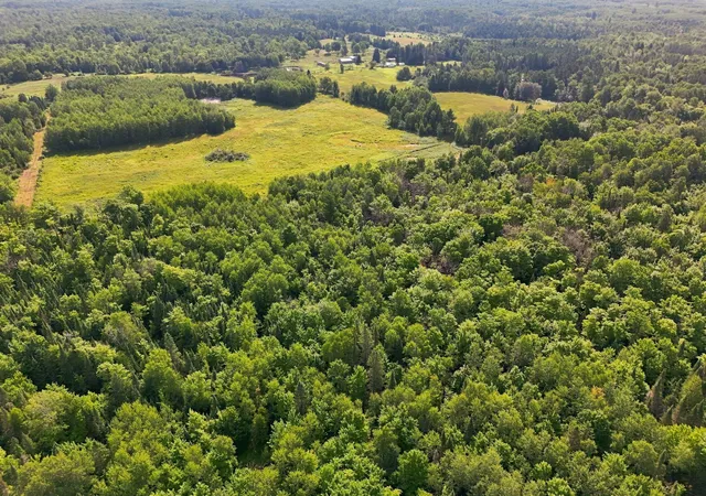 23rd image of 5190 E Koenen Rd, South Range, WI 54874 | MLS# 7122425