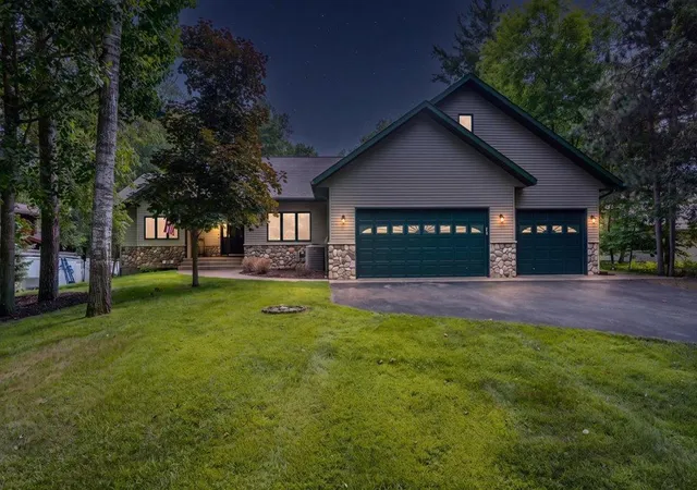 1st image of 37003 Staley Ln, Crosslake, MN 56442 | MLS# 7122432