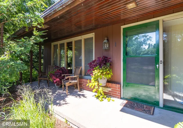 Photo 2 of Sale Pending at 1 Hingham Cir, Saint Paul, MN 55118 | MLS# 7122461 | Listing updated on 2026-08-22