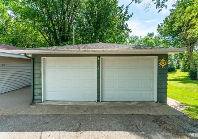 Photo 3 of Sale Pending at 524 Guttenberg Hts, Fergus Falls, MN 56537 | MLS# 7122496 | Listing updated on 2026-09-29