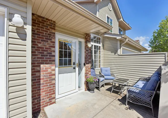 2nd image of 2335 Oakridge Cir, Hudson, WI 54016 | MLS# 7122515