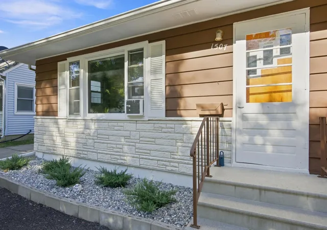 Photo 3 of Single family home for sale at 1507 14th Street S, Fargo, ND 58103 | MLS# 7122518 | Listing updated on 2026-09-05