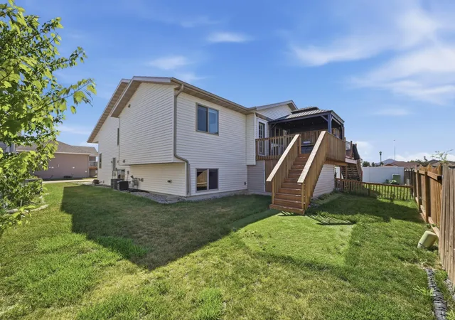 5th image of 1512 19Th Ave E, West Fargo, ND 58078 | MLS# 7122521