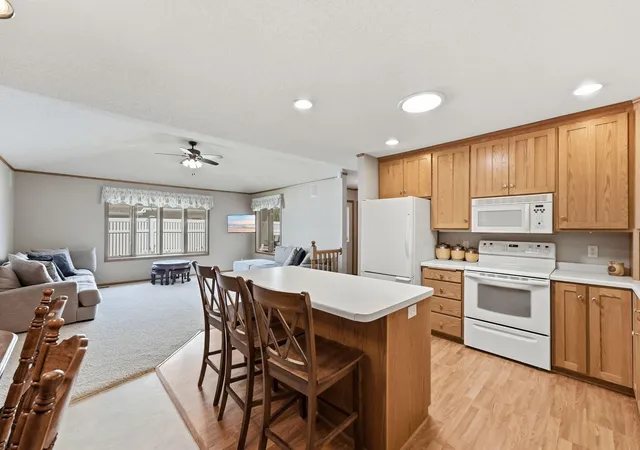 4th image of 207 Circle View Dr, Dassel, MN 55325 | MLS# 7122535