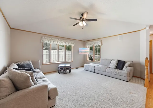 5th image of 207 Circle View Dr, Dassel, MN 55325 | MLS# 7122535