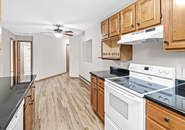 5th image of 3275 80Th St E #305, Inver Grove Heights, MN 55076 | MLS# 7122539