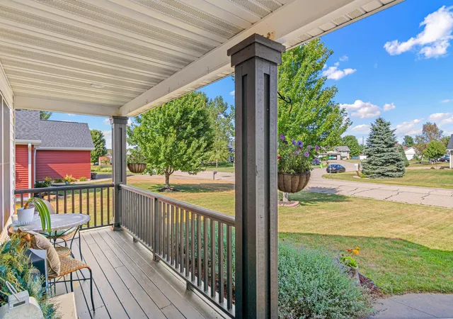 Photo 3 of Single family home for sale at 1365 Martin Ct, New Richmond, WI 54017 | MLS# 7122557 | Listing updated on 2026-10-01