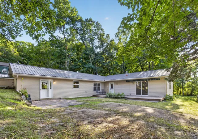 Photo 1 of Single family home for sale at 42003 Engstrom Beach Rd, Dent, MN 56528 | MLS# 7122572 | Listing updated on 2026-09-27