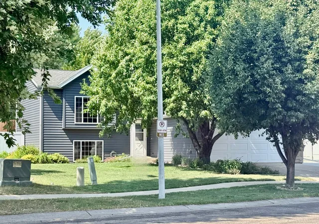 Photo 1 of Sale Pending at 3318 39th Street S, Moorhead, MN 56560 | MLS# 7122574 | Listing updated on 2026-08-16