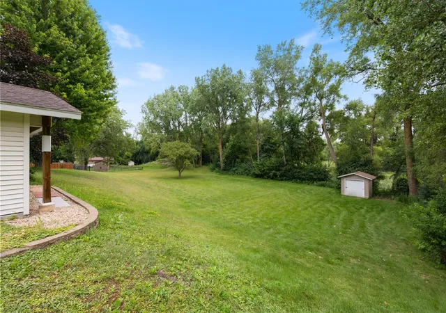 Photo 3 of Single family home for sale at 2305 S Skyline Dr, Burnsville, MN 55337 | MLS# 7122595 | Listing updated on 2026-08-28