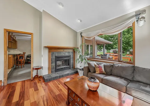 image of 8583 Bower Path, Inver Grove Heights, MN 55076 | MLS# 7122599