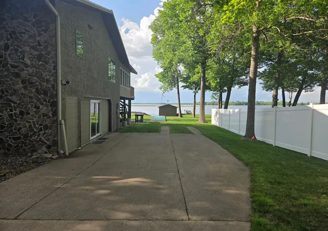 4th image of 850 Main St W, Isle, MN 56342 | MLS# 7122614