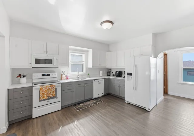 Photo 4 of Single family home for sale at 1009 Campbell Ave NW, Willmar, MN 56201 | MLS# 7122625 | Listing updated on 2026-08-29