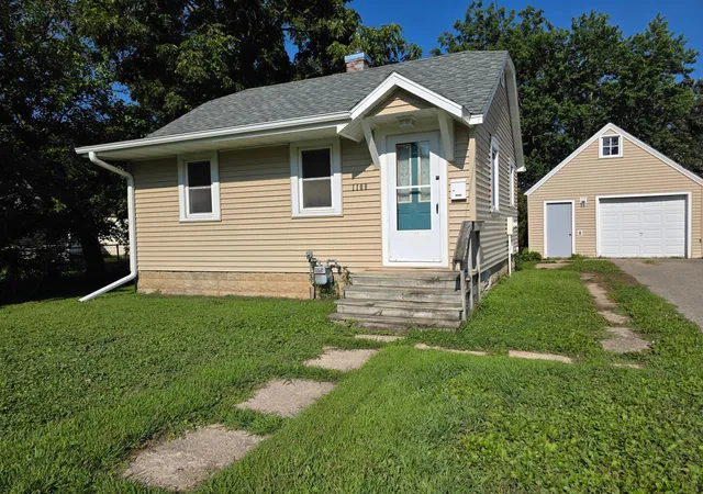 2nd image of 1108 11th St Nw, Austin, MN 55912 | MLS# 7122644