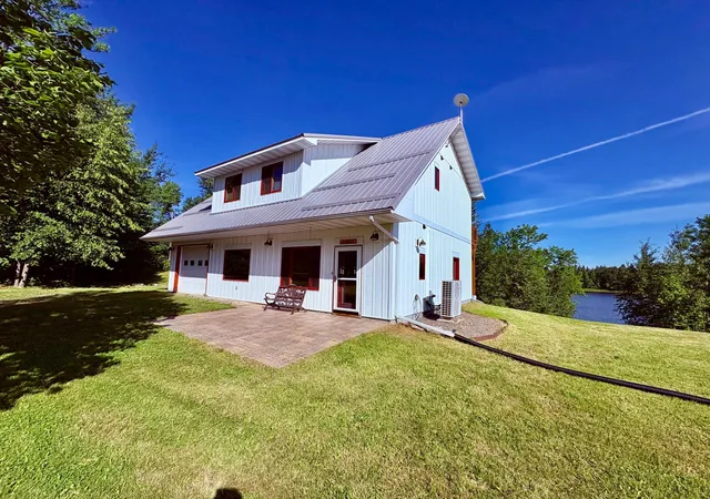 Photo 3 of Single family home for sale at 11537 State Hwy 11 Se, Baudette, MN 56623 | MLS# 7122671 | Listing updated on 2026-08-27