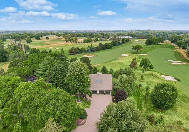 4th image of 10631 Niblick Ln, Eden Prairie, MN 55347 | MLS# 7122675
