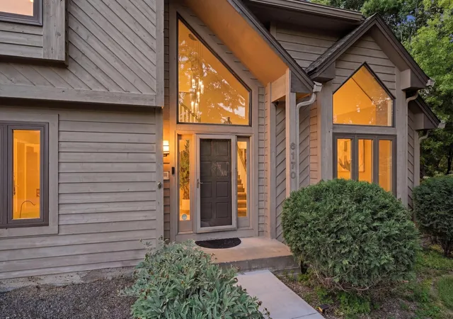 Photo 3 of Single family home for sale at 6170 Dallas Ln N, Plymouth, MN 55446 | MLS# 7122707 | Listing updated on 2026-09-17
