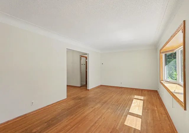 Photo 4 of Single family home for sale at 1601 39th Avenue NE, Minneapolis, MN 55421 | MLS# 7122708 | Listing updated on 2026-09-19