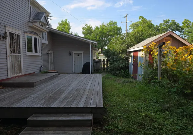 2nd image of 806 E 36th St, Minneapolis, MN 55407 | MLS# 7122711