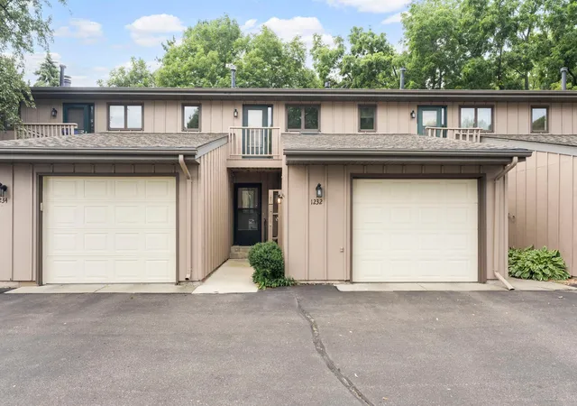 Photo 1 of Single family home for sale at 1232 Woodley St E, Northfield, MN 55057 | MLS# 7122715 | Listing updated on 2026-09-20