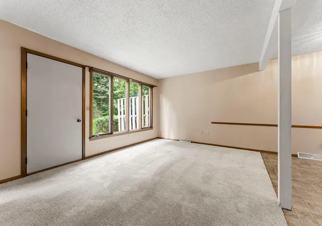 Photo 4 of Single family home for sale at 1232 Woodley St E, Northfield, MN 55057 | MLS# 7122715 | Listing updated on 2026-09-20
