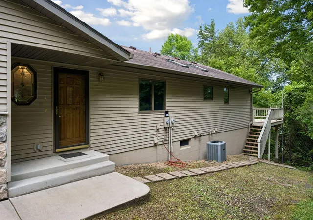 Photo 3 of Single family home for sale at 15704 109th St Nw, South Haven, MN 55382 | MLS# 7122734 | Listing updated on 2026-08-24