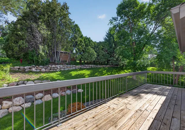 Photo 2 of Single family home for sale at 6066 Blake Ridge Rd, Minneapolis, MN 55436 | MLS# 7122761 | Listing updated on 2026-09-17