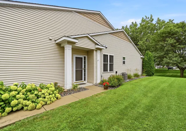 image of 11263 Hastings St Ne, Minneapolis, MN 55449 | MLS# 7122768