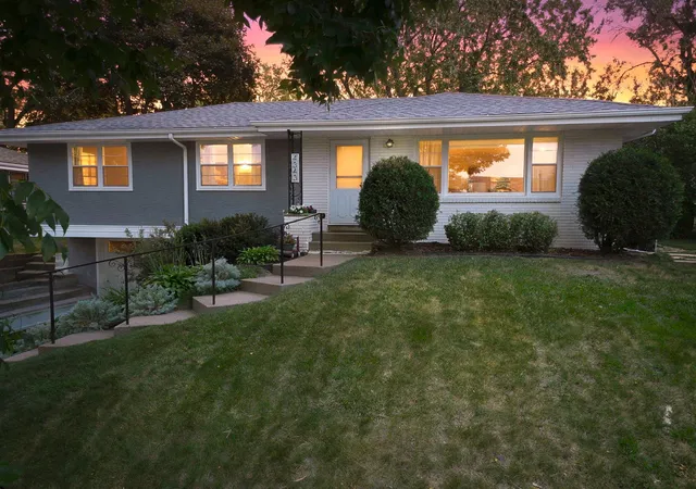 23rd image of 4343 Mcleod St Ne, Minneapolis, MN 55421 | MLS# 7122793