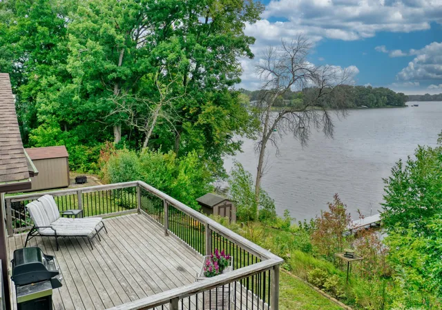 Photo 3 of Single family home for sale at 25253 W Comfort Dr, Forest Lake, MN 55025 | MLS# 7122795 | Listing updated on 2026-09-17