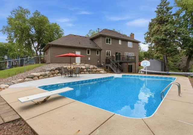 2nd image of 1467 Kings Crst, Saint Paul, MN 55122 | MLS# 7122812