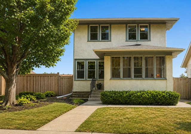 Photo 1 of Sale Pending at 2166 Palace Ave, Saint Paul, MN 55105 | MLS# 7122813 | Listing updated on 2026-08-30