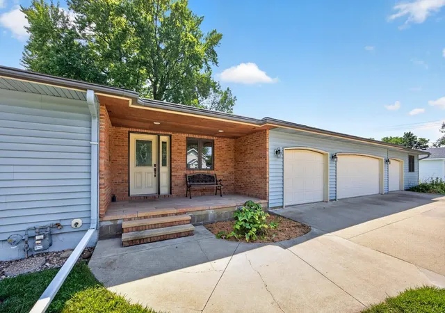 Photo 2 of Sale Pending at 307 2nd Avenue Ne, Kasson, MN 55944 | MLS# 7122814 | Listing updated on 2026-08-26
