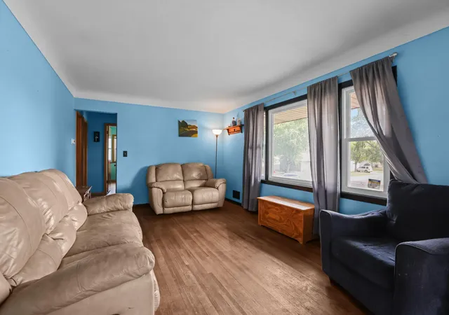 Photo 4 of Sale Pending at 1400 7th Avenue S, South Saint Paul, MN 55075 | MLS# 7122824 | Listing updated on 2026-08-26