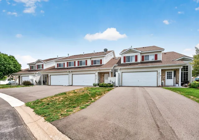27th image of 6325 Saddlebred Wy, Forest Lake, MN 55025 | MLS# 7122837