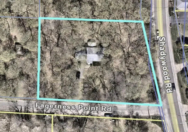 Photo 3 of Single family home for sale at 1719 Fagerness Point Rd, Wayzata, MN 55391 | MLS# 7122842 | Listing updated on 2026-10-01