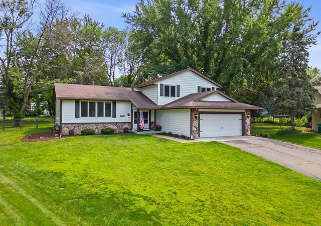 Photo 1 of Single family home for sale at 8233 Nevada Cir, Minneapolis, MN 55438 | MLS# 7122854 | Listing updated on 2026-08-20
