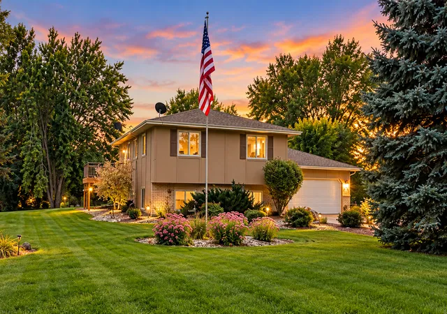 Photo 2 of Single family home for sale at 20290 Enfield Ct N, Forest Lake, MN 55025 | MLS# 7122886 | Listing updated on 2026-09-29