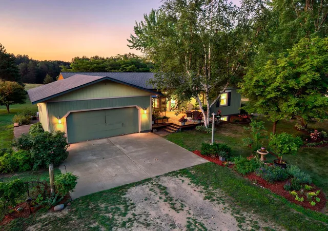 Photo 2 of Single family home for sale at 27299 Potomac St Ne, Stacy, MN 55079 | MLS# 7122931 | Listing updated on 2026-10-07