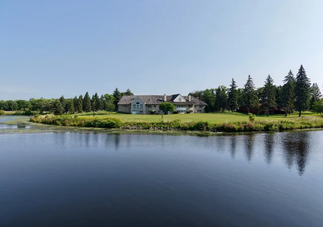 Photo 4 of Single family home for sale at 1020 Centennial Dr, Thief River Falls, MN 56701 | MLS# 7122938 | Listing updated on 2026-09-25