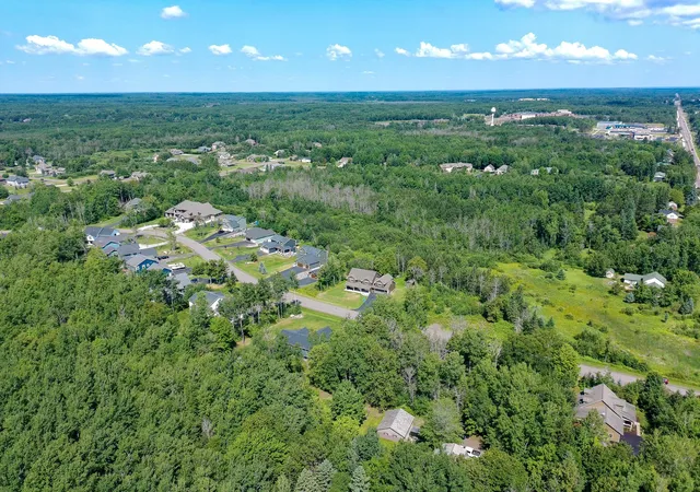 4th image of 53xa Truman Dr, Duluth, MN 55811 | MLS# 7122944