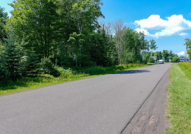 5th image of 53xa Truman Dr, Duluth, MN 55811 | MLS# 7122944