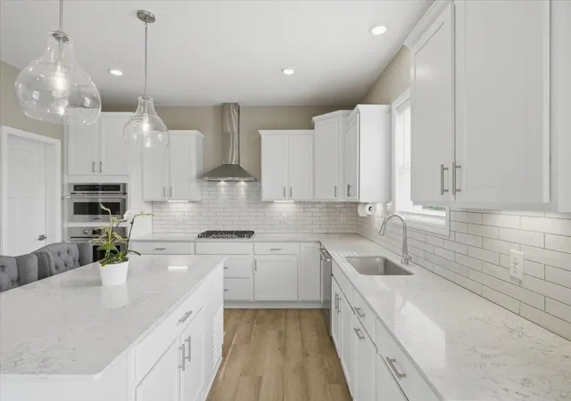 Photo 4 of Single family home for sale at 6023 Inskip Ave S, Cottage Grove, MN 55016 | MLS# 7122950 | Listing updated on 2026-10-01
