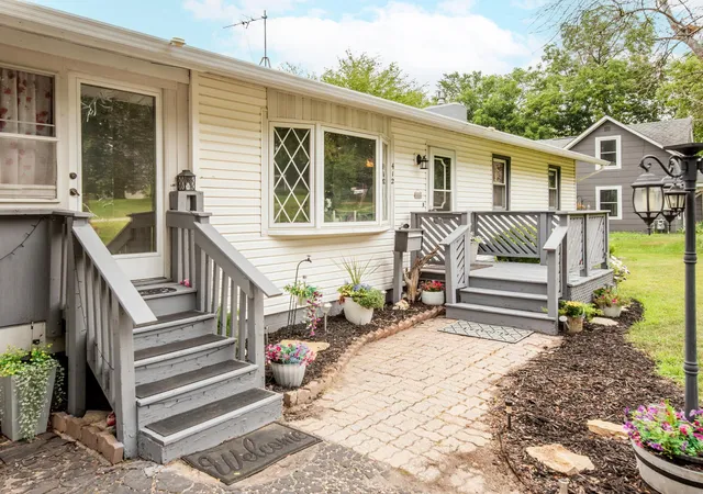 2nd image of 412 Water St E, Cannon Falls, MN 55009 | MLS# 7122975