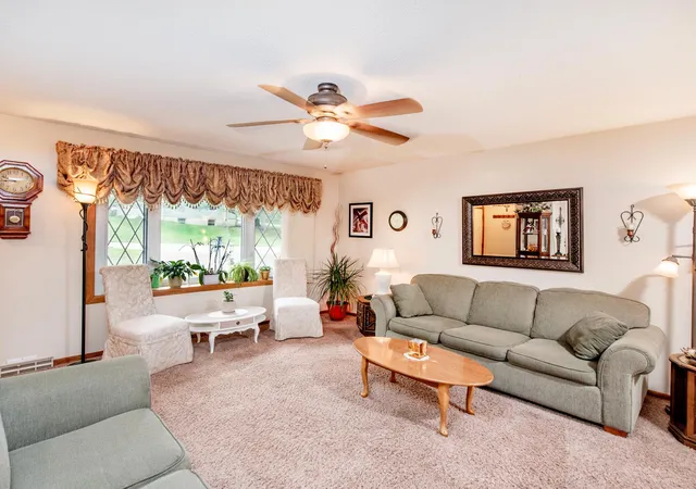 5th image of 412 Water St E, Cannon Falls, MN 55009 | MLS# 7122975