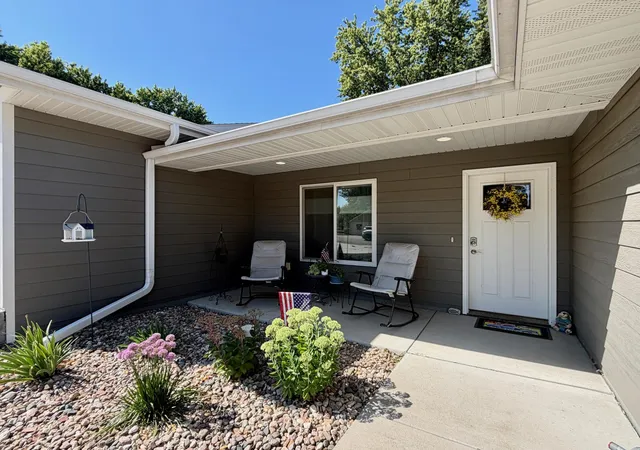 Photo 1 of Sale Pending at 104 W Barck Ave, Luverne, MN 56156 | MLS# 7122979 | Listing updated on 2026-09-01