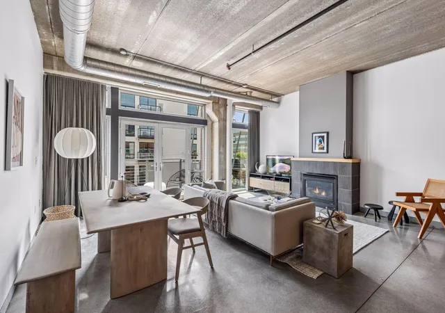 2nd image of 710 N 4th St #E407, Minneapolis, MN 55401 | MLS# 7122989